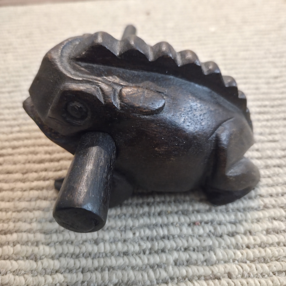 ✨️Free With Purchase✨️Handcrafted Wooden Frog Güiro Instrument